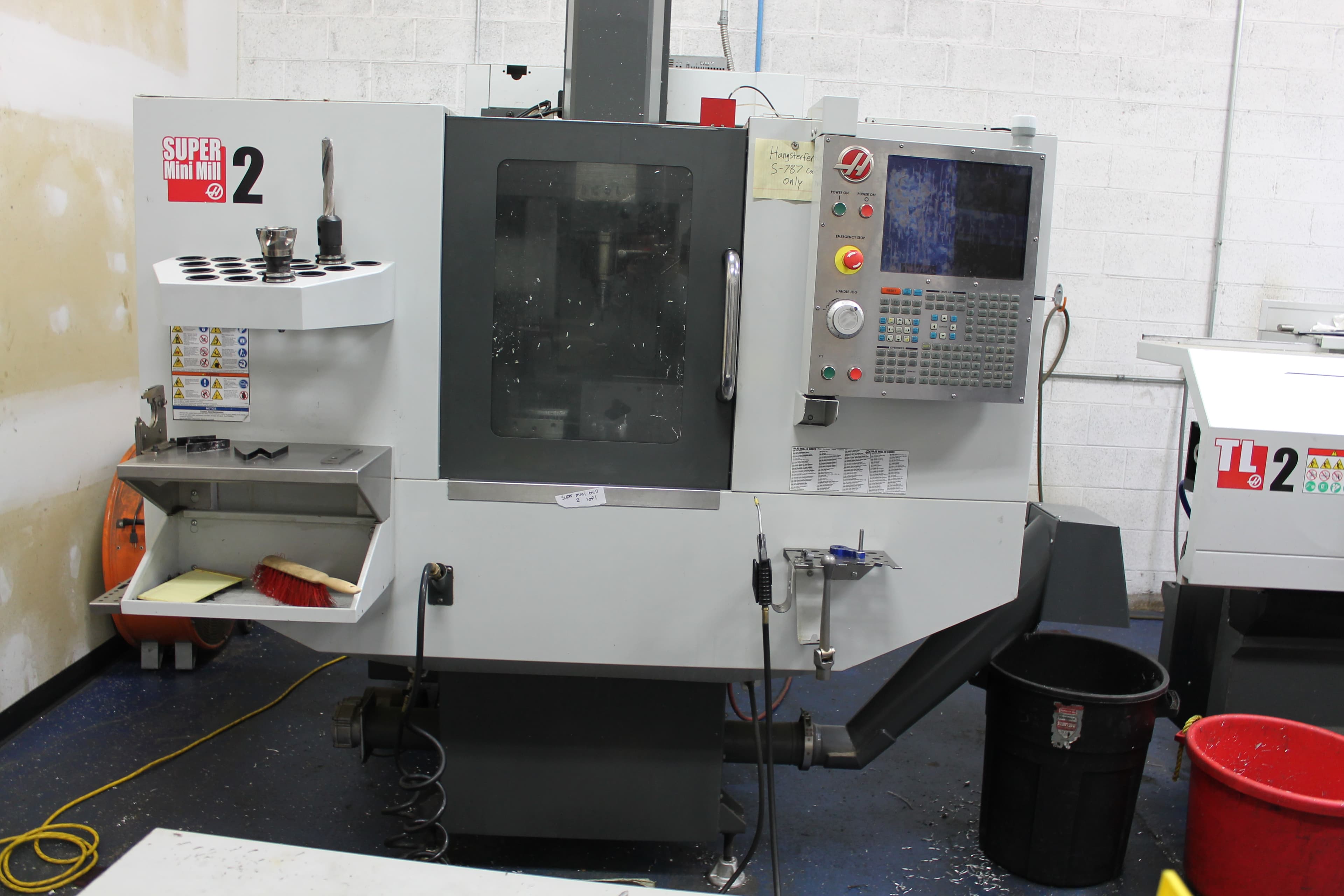 Haas Super Mini Mill 2 09/2015 2