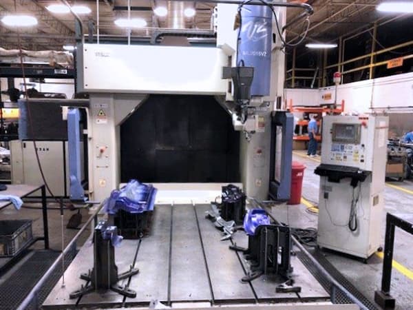 Laser Cutting Machine Mitsubishi ML2015 VZ1 2004 1