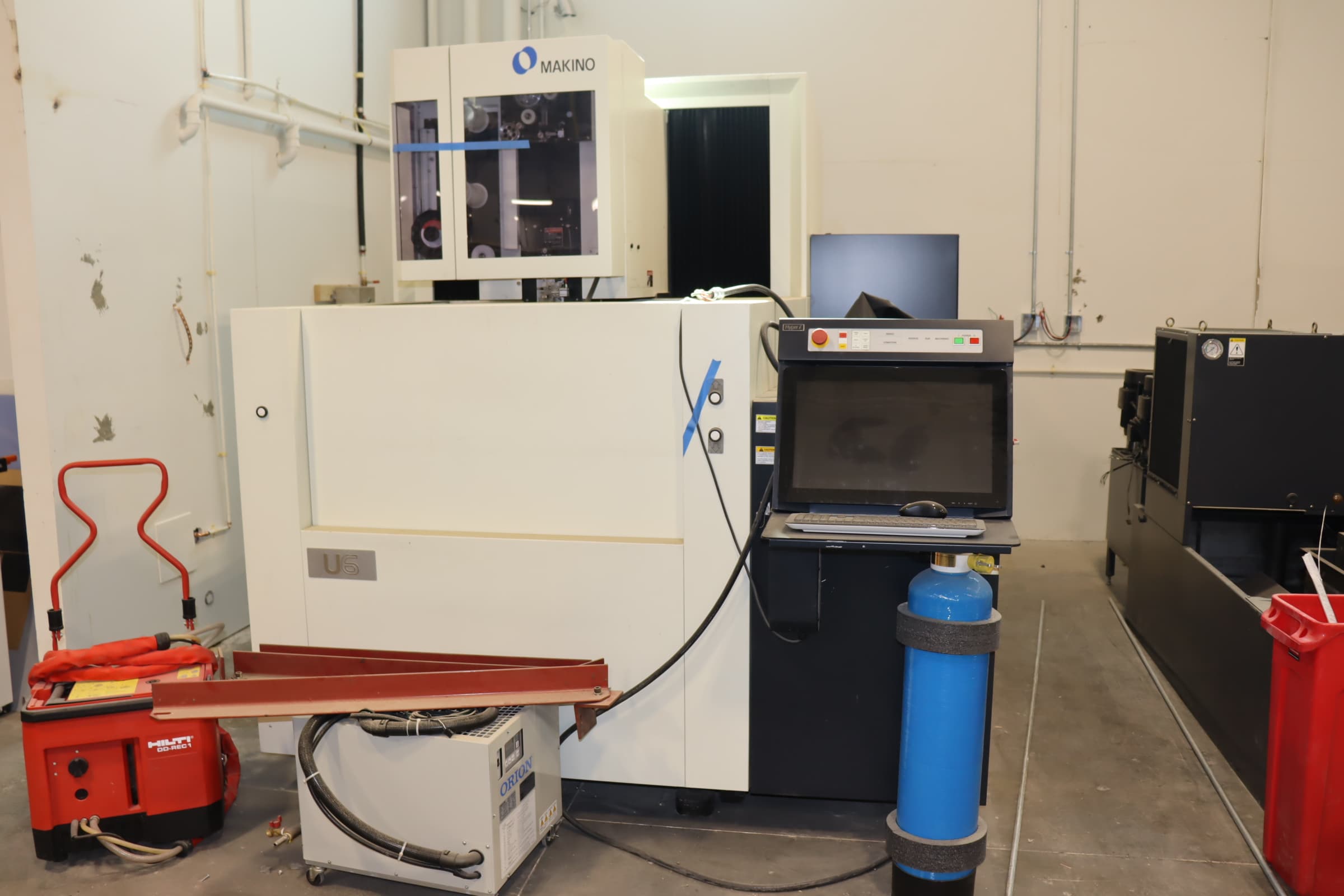 Makino U6 2019 1