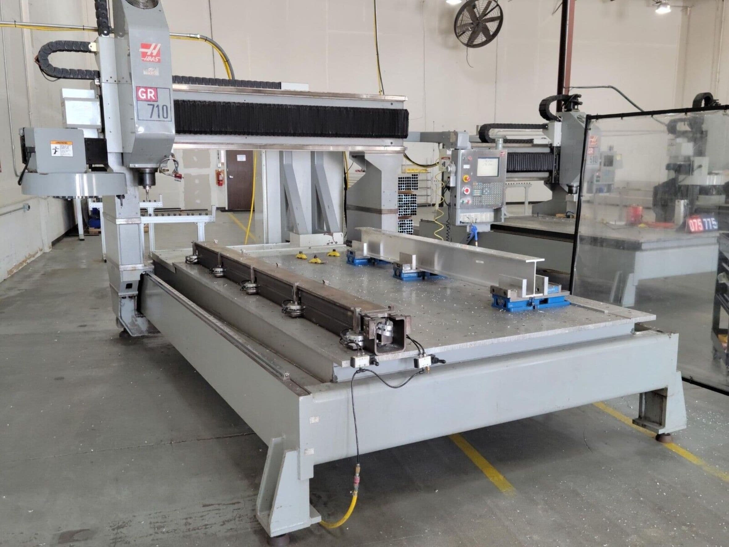Haas GR-710 2005 1