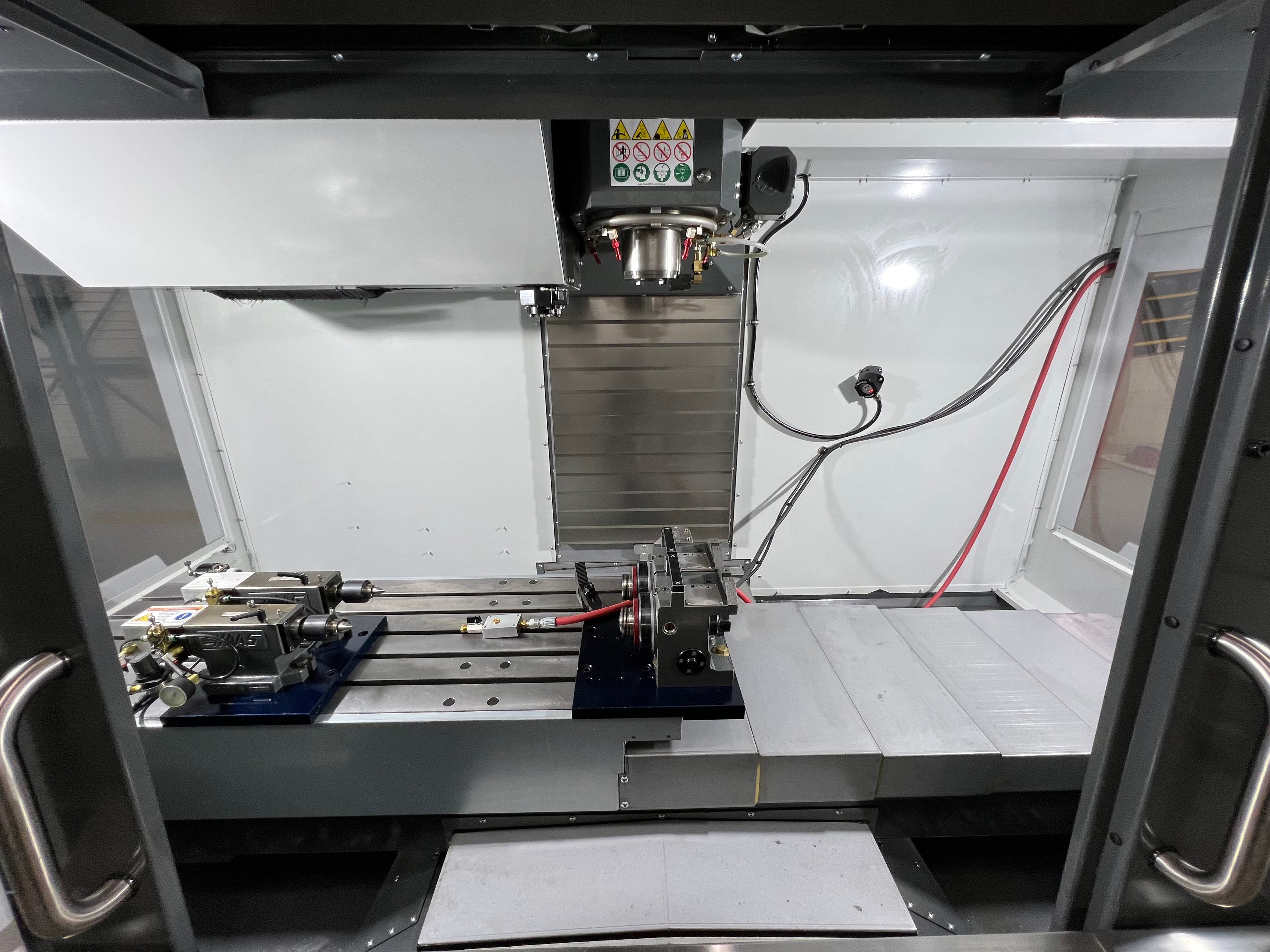Haas VF-4SS 2021 1
