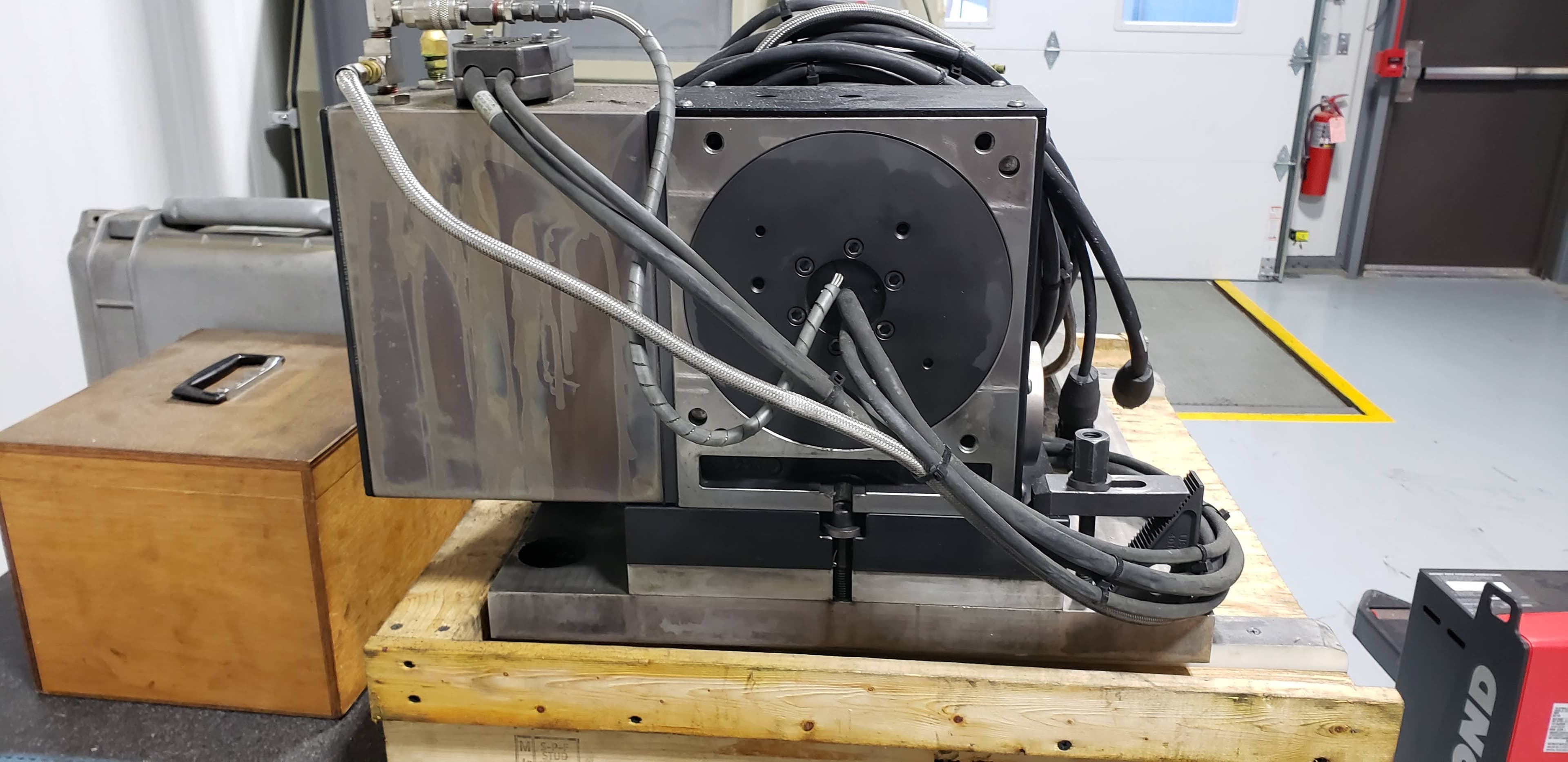 Haas TRT160 2015 1
