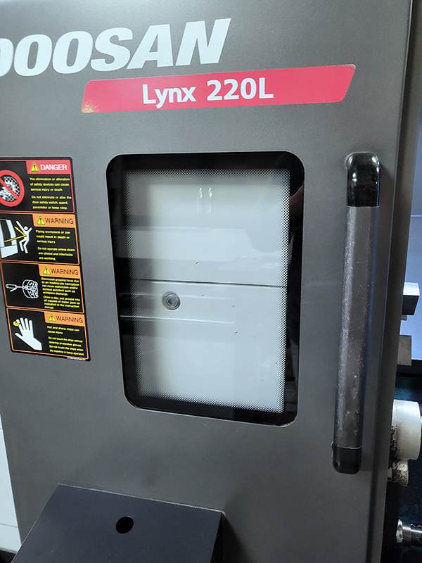 Used CNC Lathe Doosan Lynx 220LC 2015