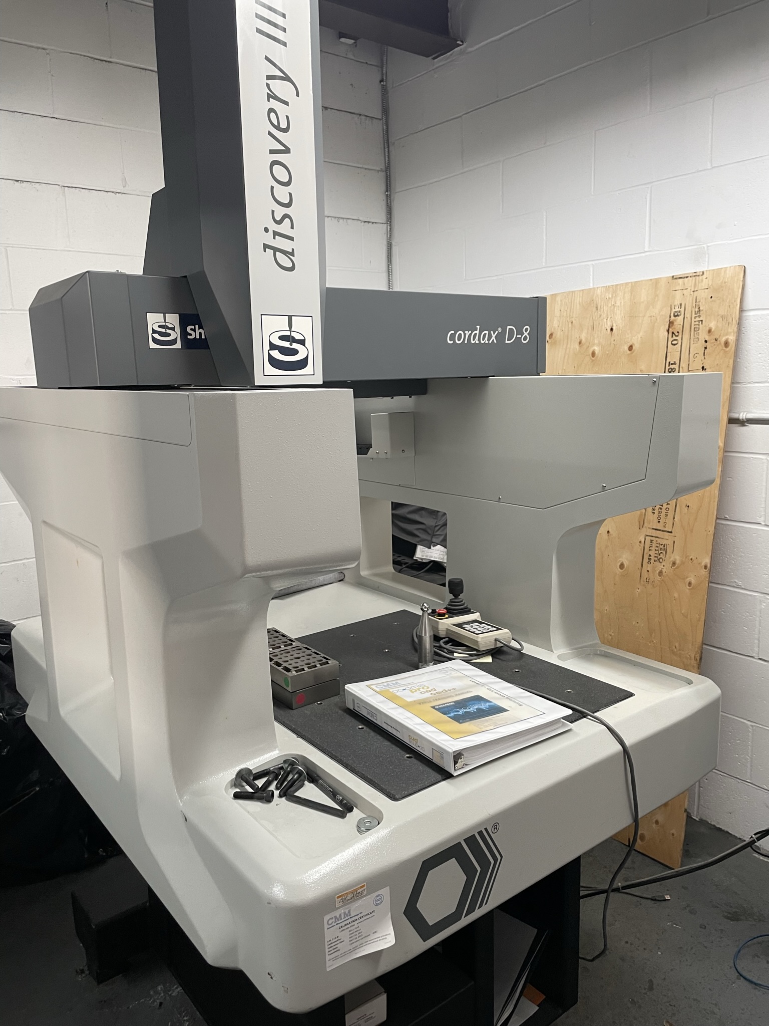 Used Coordinate Measuring Machine Sheffield Cordax Discovery III D-8 2011