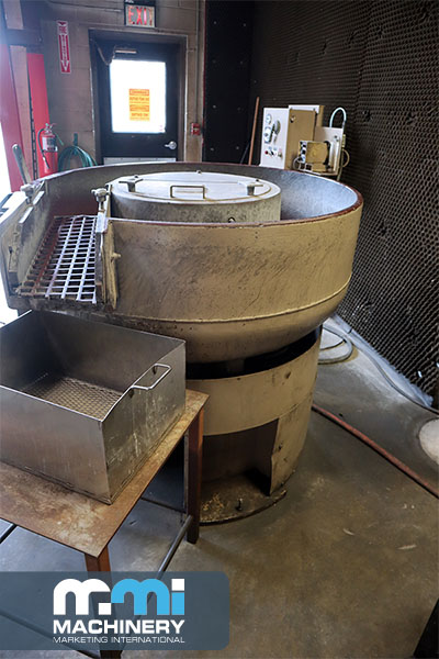 Used Deburring Machine Roto-Finish 10 cubic feet 