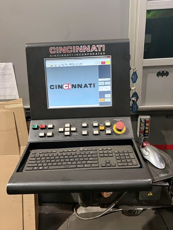 Used Fiber Laser Cutting Machine  Cincinnati CL-940 Fiber 2016