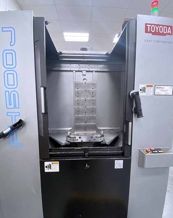 Used Horizontal Machining Center Toyoda FH500J 2014