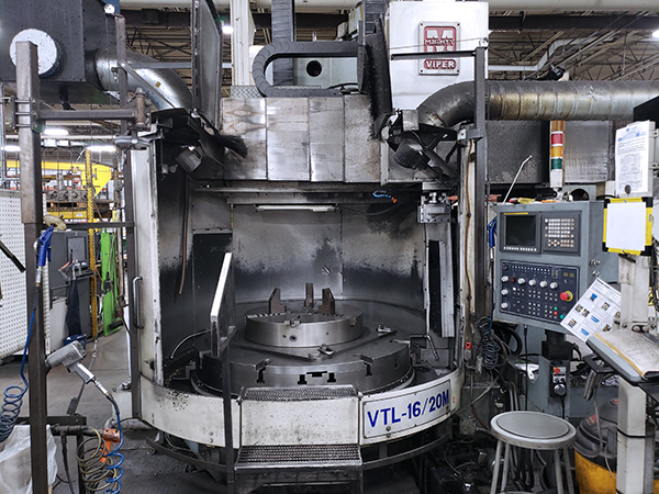 Used Turret Lathe Mighty Viper VTL 16/20M 2009