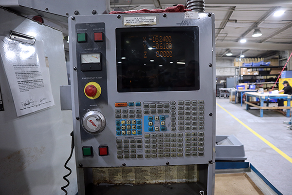 Used Vertical Machining Center Haas VF-2B 2002
