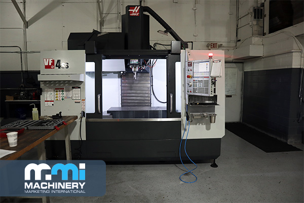 Used Vertical Machining Center Haas VF-4SS 2021