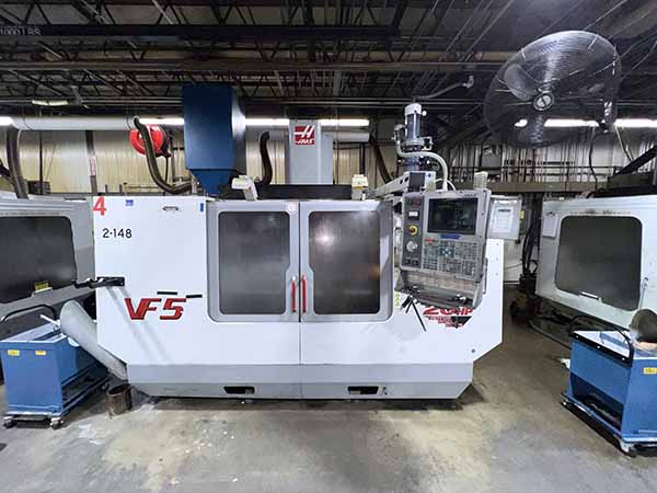 Used Vertical Machining Center Haas VF-5D/40 2001