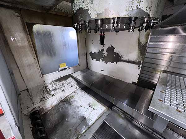 Used Vertical Machining Center Haas VF-5D/40 2001