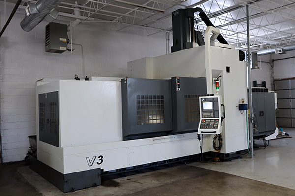 Used Vertical Milling Machine YCM DCV-3016B 2012