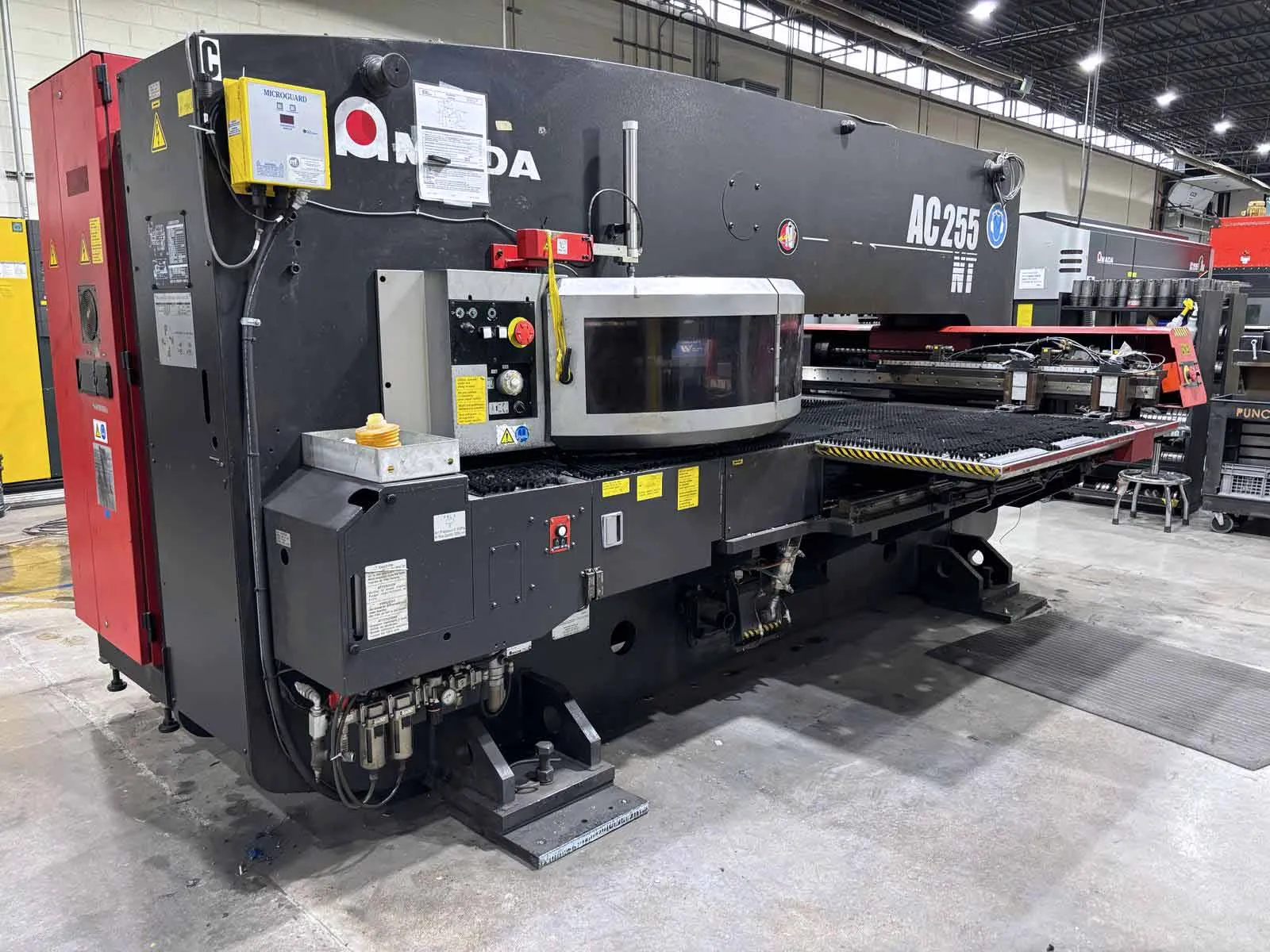 Amada AC-255 NT 2008 6