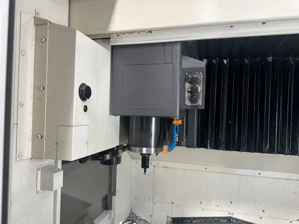 Okuma Genos M560-V 2019 4