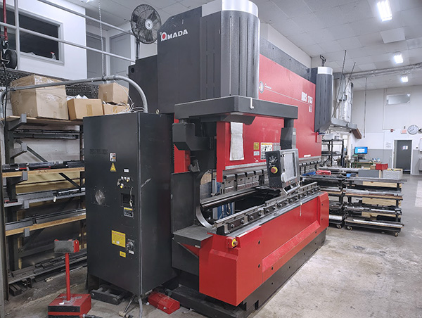 Amada HDS-1703NT 2008