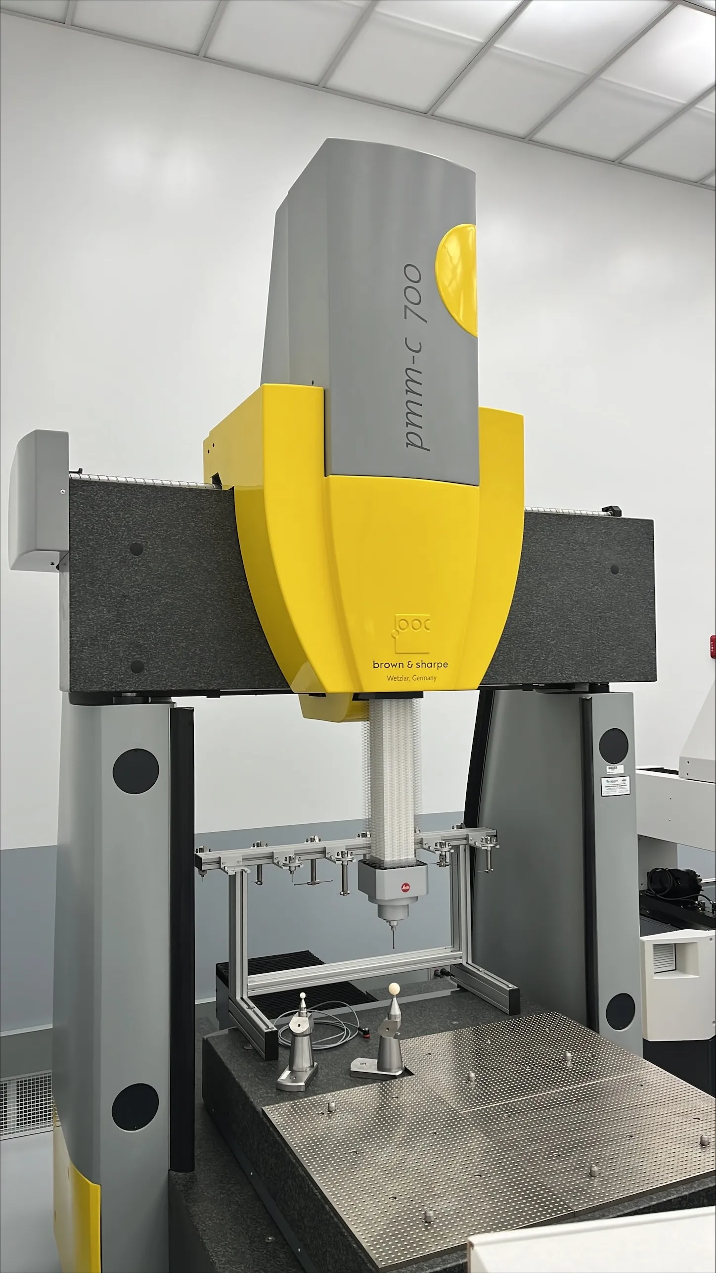 Coordinate Measuring Machine Hexagon PMM-C 700 2014(2020) 11