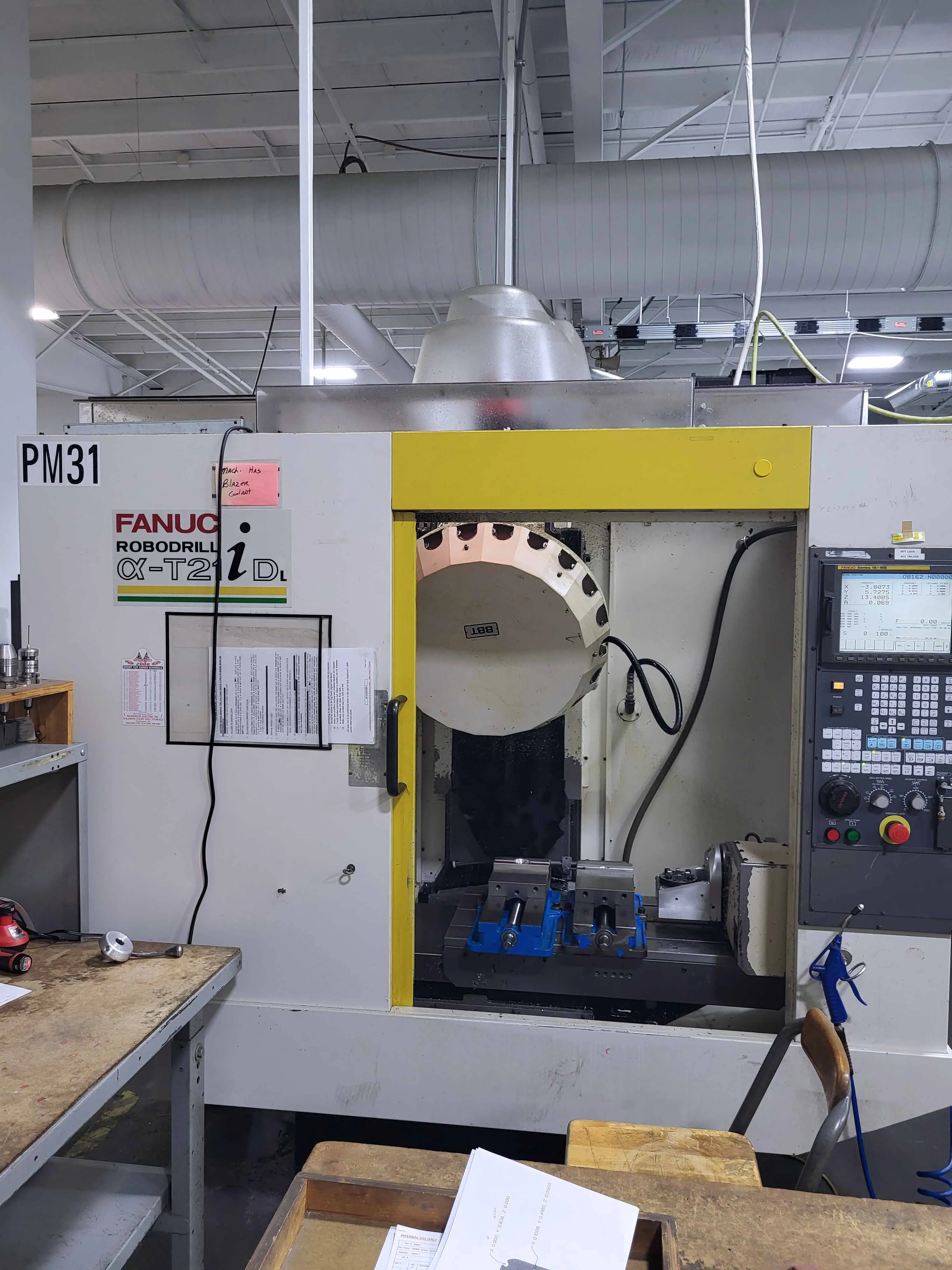 Fanuc Robodrill T21iD 2004 10