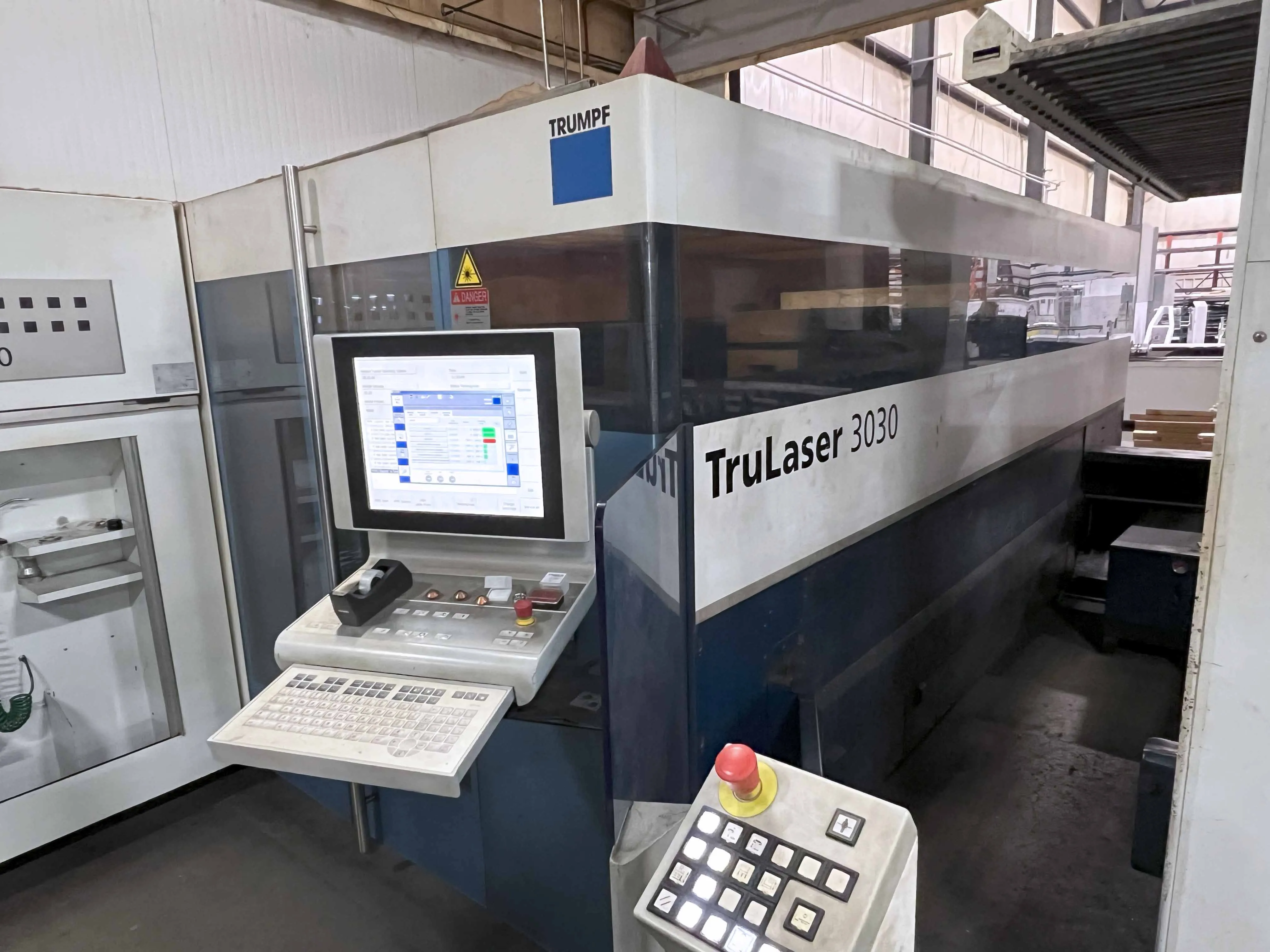 Trumpf TruLaser 3030 2011 11