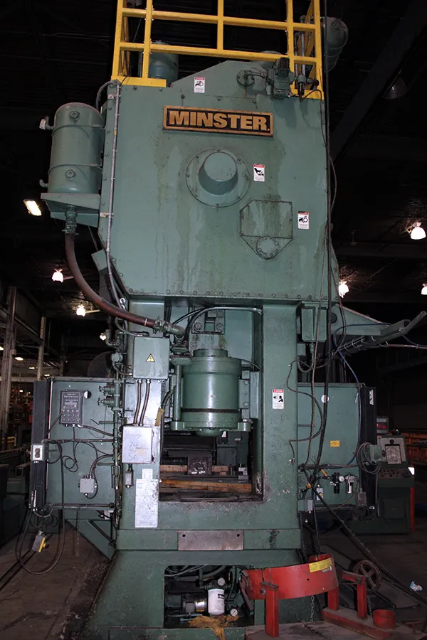 E2-400 Minster Press SSDC 1995