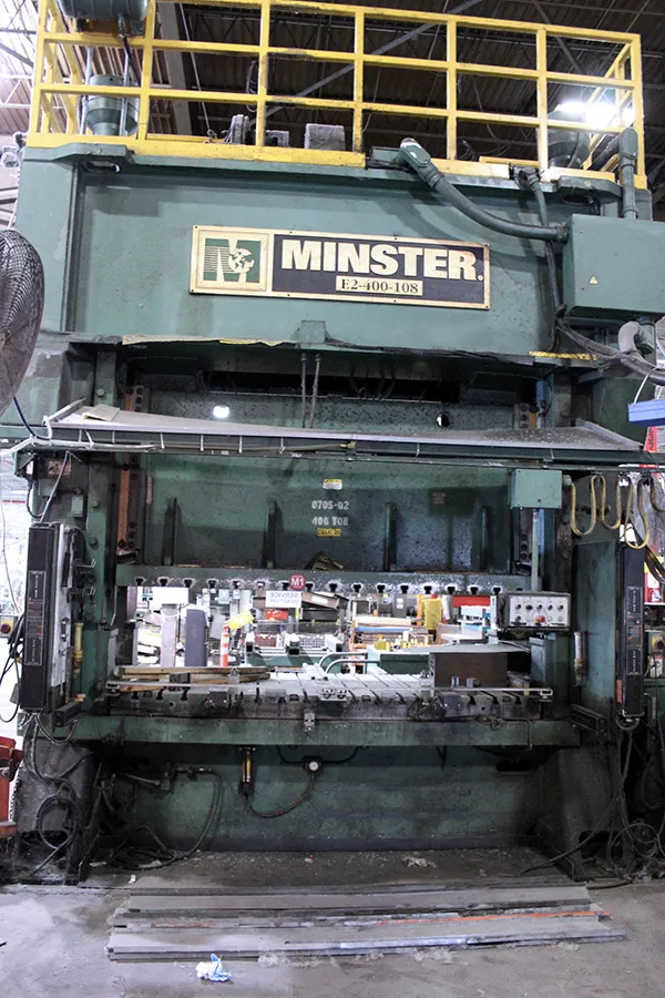 E2-400 Minster Press SSDC 1995